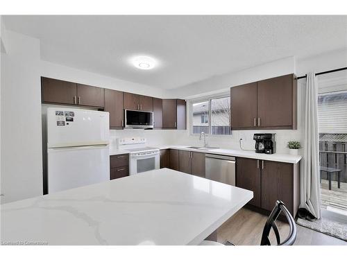 2-596 Grey Street, Brantford, ON - Indoor Photo Showing Kitchen