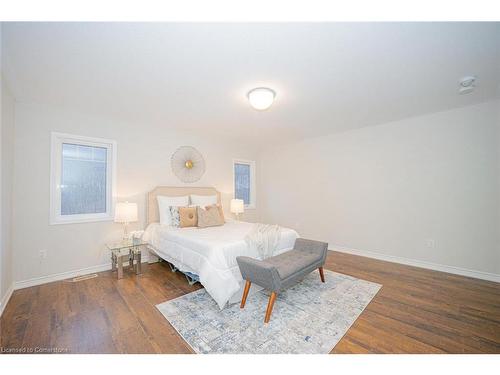 252 Shady Glen Crescent, Kitchener, ON - Indoor Photo Showing Bedroom