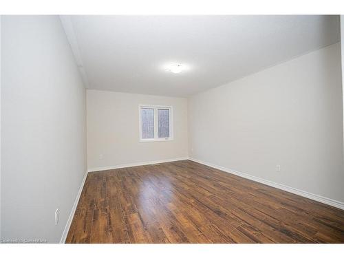 252 Shady Glen Crescent, Kitchener, ON - Indoor Photo Showing Other Room