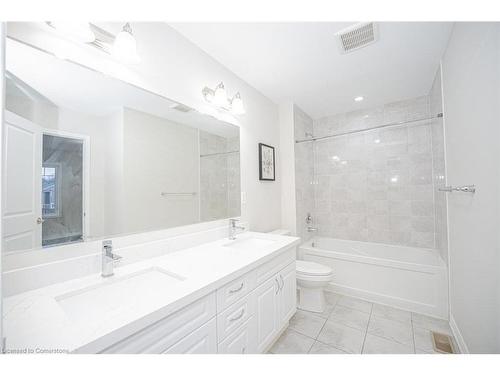 252 Shady Glen Crescent, Kitchener, ON - Indoor Photo Showing Bathroom