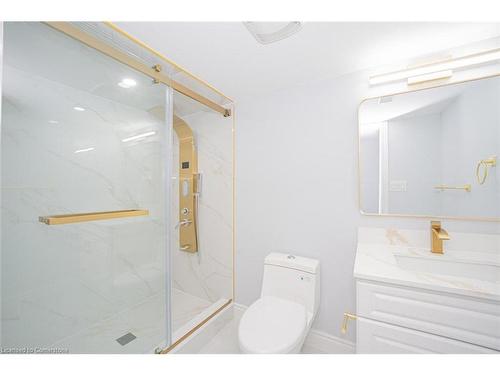 252 Shady Glen Crescent, Kitchener, ON - Indoor Photo Showing Bathroom