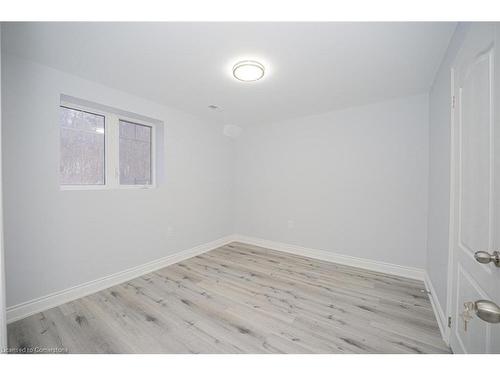 252 Shady Glen Crescent, Kitchener, ON - Indoor Photo Showing Other Room