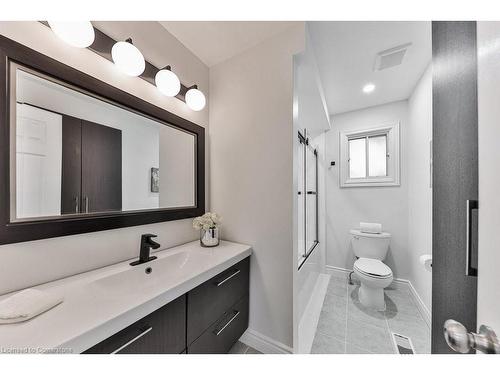 291 Antigua Road, Mississauga, ON - Indoor Photo Showing Bathroom