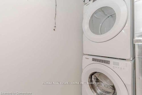 123-349 Wheat Boom Drive, Oakville, ON - Indoor Photo Showing Laundry Room