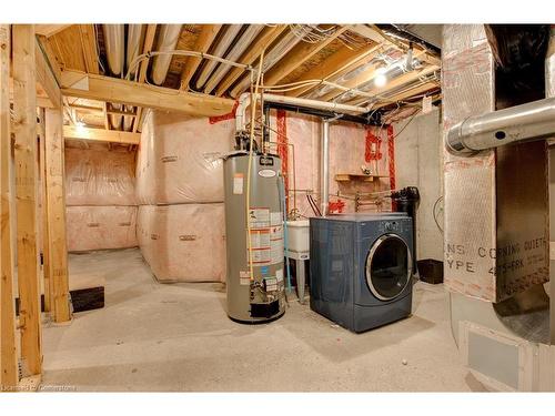 60-535 Margaret Street, Cambridge, ON - Indoor Photo Showing Laundry Room