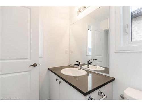 61 Red Maple Lane, Barrie, ON - Indoor Photo Showing Bathroom