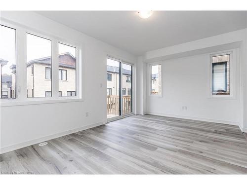 61 Red Maple Lane, Barrie, ON - Indoor Photo Showing Other Room