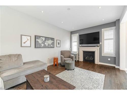 2 Hackett Street, East Gwillimbury, ON - Indoor Photo Showing Living Room With Fireplace