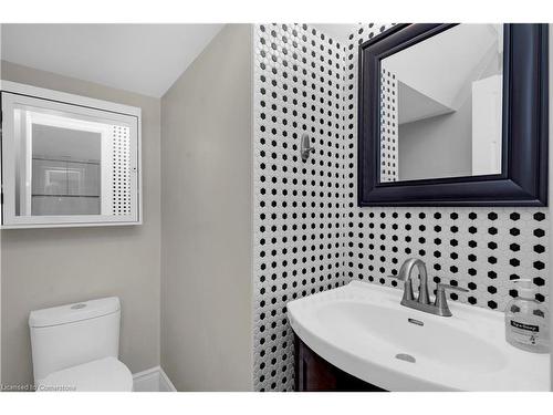 19-8038 Yonge Street, Thornhill, ON - Indoor Photo Showing Bathroom