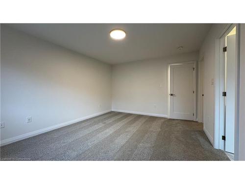 28 Sagewood Drive, Hamilton, ON - Indoor Photo Showing Other Room