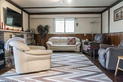 1856 Briarcrook Crescent, Mississauga, ON - Indoor Photo Showing Living Room