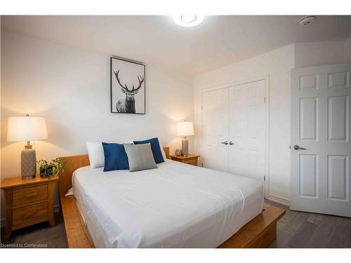 103 Kay Crescent, Fergus, ON - Indoor Photo Showing Bedroom