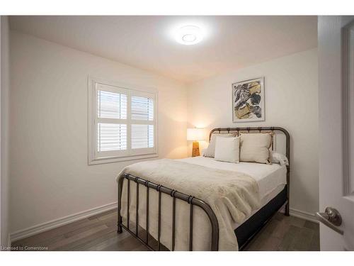 103 Kay Crescent, Fergus, ON - Indoor Photo Showing Bedroom