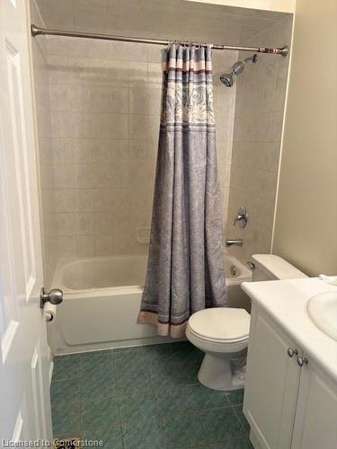 4781 Half Moon Grove, Mississauga, ON - Indoor Photo Showing Bathroom