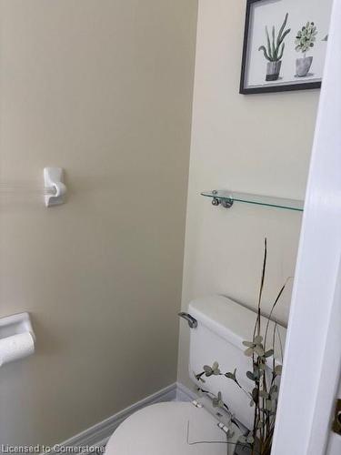 4781 Half Moon Grove, Mississauga, ON - Indoor Photo Showing Bathroom