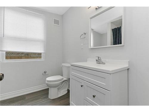 Upper-54 Craigmiller Avenue, Hamilton, ON - Indoor Photo Showing Bathroom