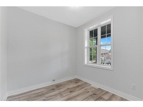 Upper-54 Craigmiller Avenue, Hamilton, ON - Indoor Photo Showing Other Room