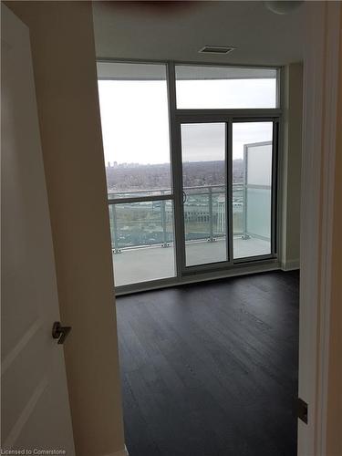 2503-33 Shore Breeze Drive, Toronto, ON - Indoor Photo Showing Other Room