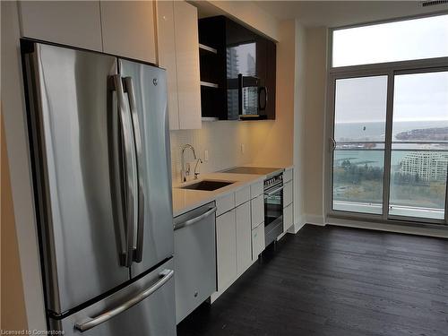 2503-33 Shore Breeze Drive, Toronto, ON - Indoor Photo Showing Kitchen With Upgraded Kitchen