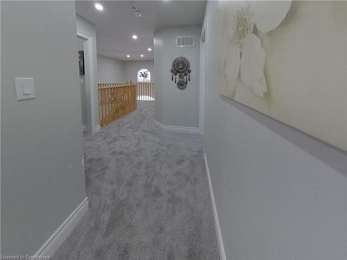 584 Pinery Trail, Waterloo, ON - Indoor Photo Showing Other Room