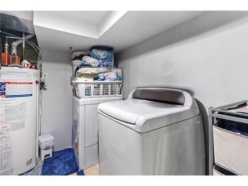 136 Brantdale Avenue, Hamilton, ON - Indoor Photo Showing Laundry Room