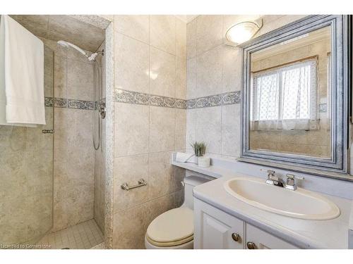 3510 Riverspray Crescent, Mississauga, ON - Indoor Photo Showing Bathroom