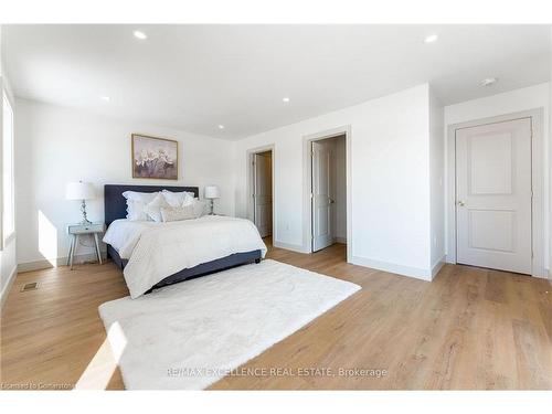 73 Trailview Drive Drive, Tillsonburg, ON - Indoor Photo Showing Bedroom