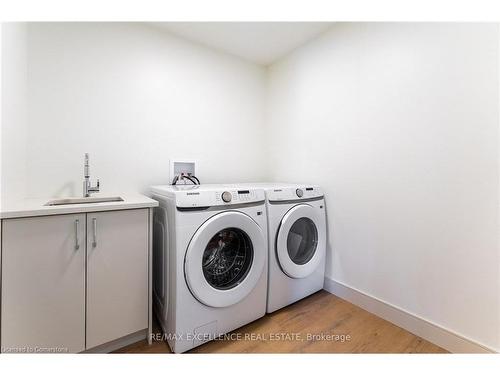 73 Trailview Drive Drive, Tillsonburg, ON - Indoor Photo Showing Laundry Room