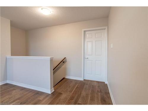 37 Blue Oak Street, Kitchener, ON - Indoor Photo Showing Other Room