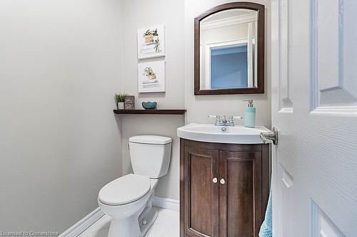 7326 Aspen Avenue, Mississauga, ON - Indoor Photo Showing Bathroom