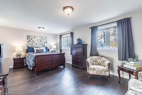 7326 Aspen Avenue, Mississauga, ON - Indoor Photo Showing Bedroom