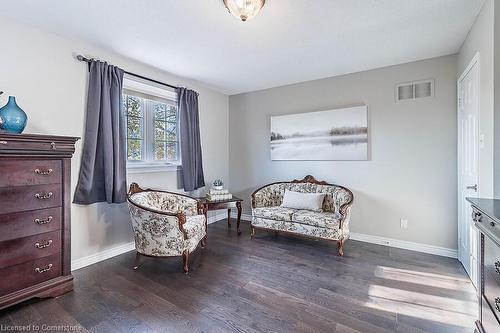 7326 Aspen Avenue, Mississauga, ON - Indoor Photo Showing Bedroom