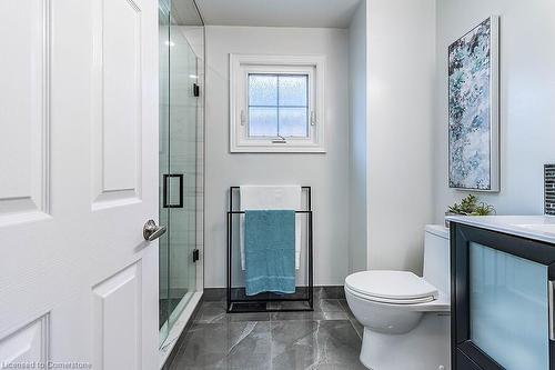 7326 Aspen Avenue, Mississauga, ON - Indoor Photo Showing Bathroom