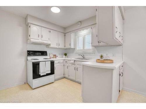 2 Anderson Street, St. Catharines, ON - Indoor Photo Showing Kitchen