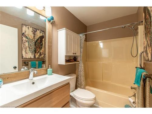 554 Oxbow Crescent, Collingwood, ON - Indoor Photo Showing Bathroom