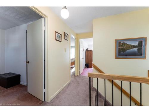 52 Wallis Crescent, Toronto, ON - Indoor Photo Showing Other Room