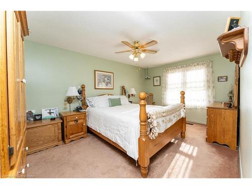 52 Wallis Crescent, Toronto, ON - Indoor Photo Showing Bedroom