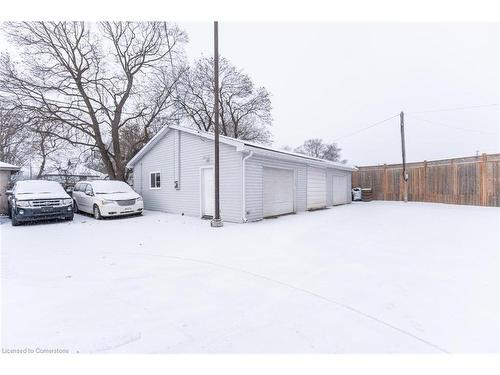 4 Beaumont Crescent, Guelph, ON 