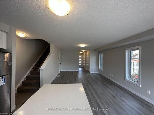 17 Wilkinson Avenue, Cambridge, ON - Indoor Photo Showing Other Room