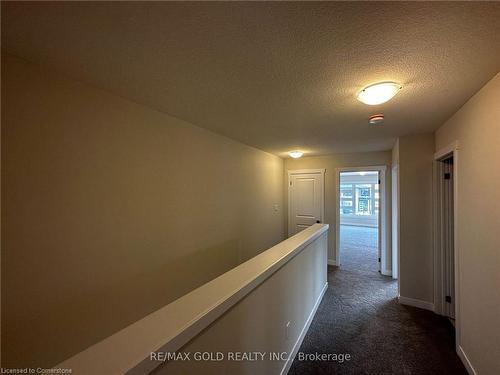 17 Wilkinson Avenue, Cambridge, ON - Indoor Photo Showing Other Room