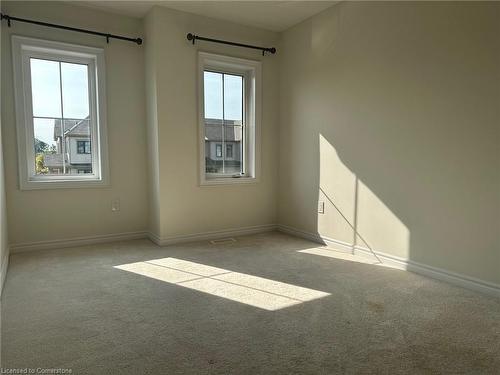 4 Amos Avenue, Brantford, ON - Indoor Photo Showing Other Room