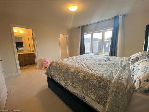 4 Amos Avenue, Brantford, ON - Indoor Photo Showing Bedroom