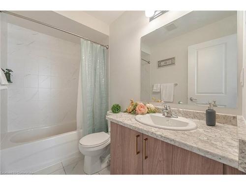 23 Povey Road, Fergus, ON - Indoor Photo Showing Bathroom