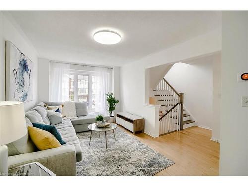 40 Ohara Lane, Ancaster, ON - Indoor Photo Showing Living Room