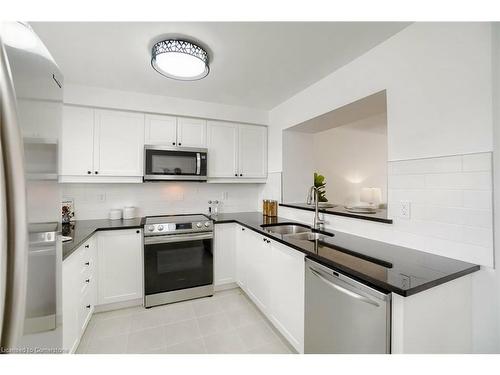 40 Ohara Lane, Ancaster, ON - Indoor Photo Showing Kitchen With Double Sink