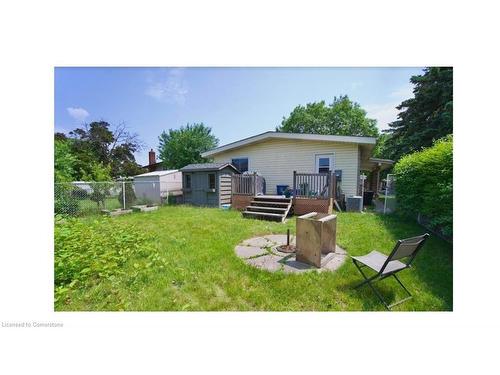 Upper-124 Roberts Crescent, Kitchener, ON - Outdoor