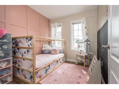 38-420 Linden Drive, Cambridge, ON - Indoor Photo Showing Bedroom