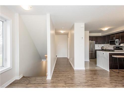 38-420 Linden Drive, Cambridge, ON - Indoor Photo Showing Kitchen