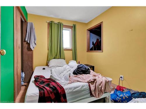 702159 5 Side Road, Chatsworth, ON - Indoor Photo Showing Bedroom