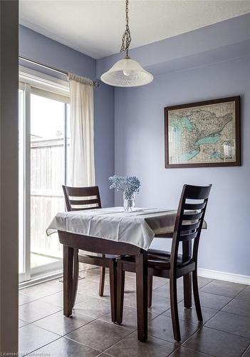 21 Lynch Crescent, Hamilton, ON - Indoor Photo Showing Dining Room